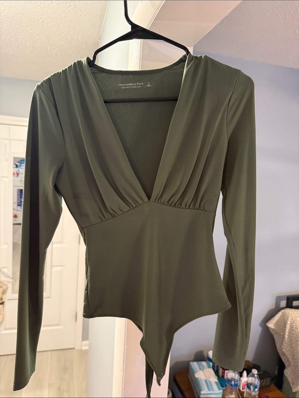 Abercrombie & Fitch Olive Green Long Sleeve V-Neck Bodysuit
